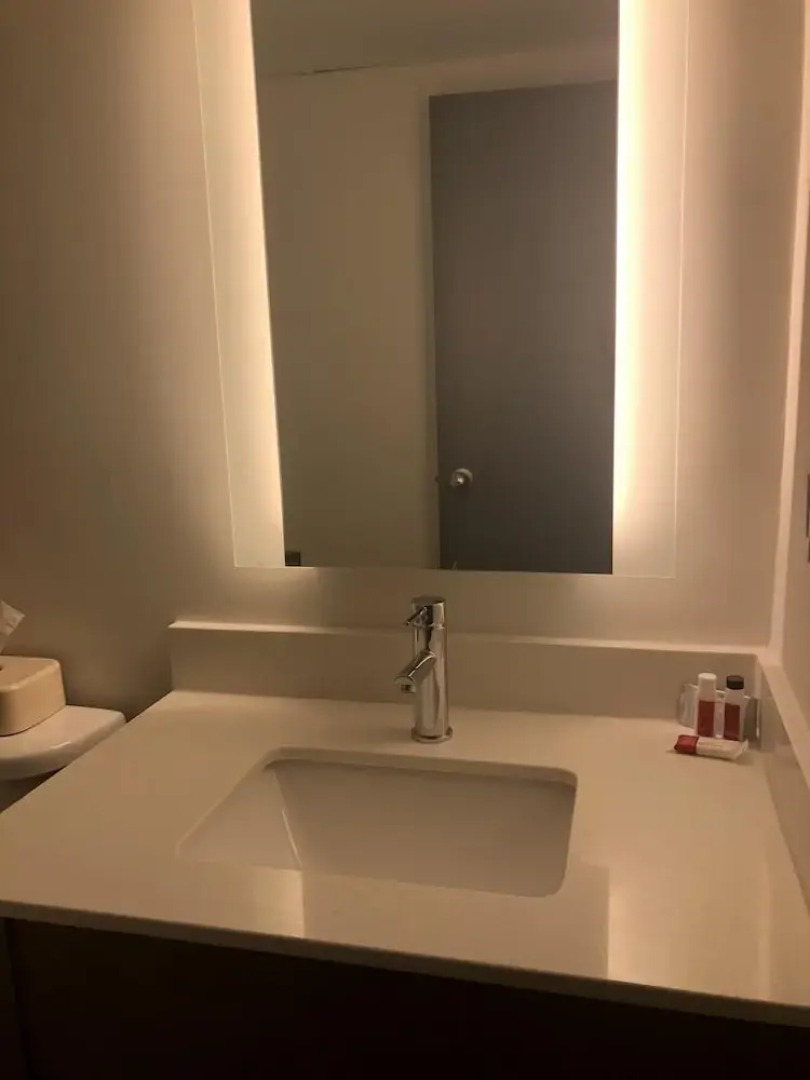 Super 8 Manchester Airport