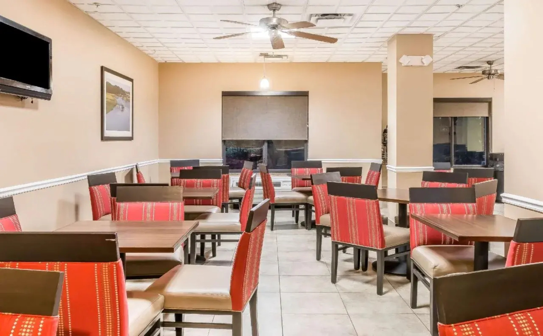 Comfort Suites Savannah North I-95