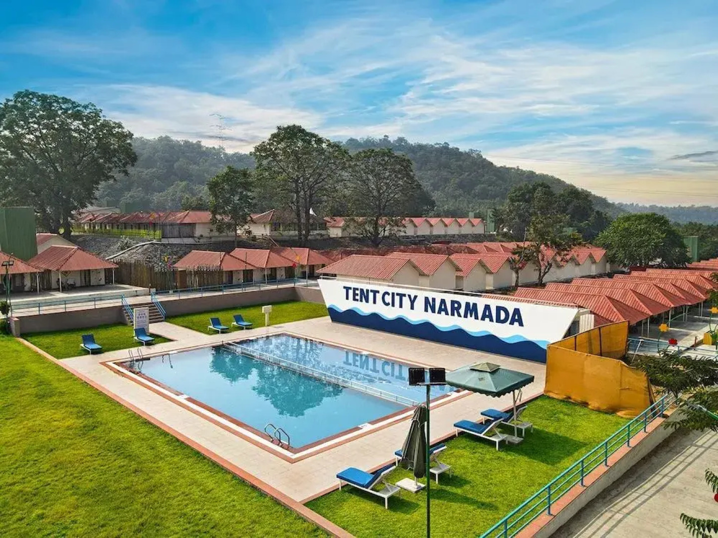 Statue of Unity - Tent City