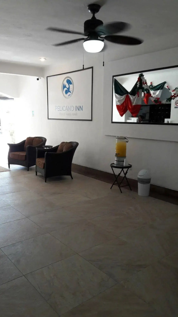 Pelicano Inn Playa del Carmen - Beachfront Hotel