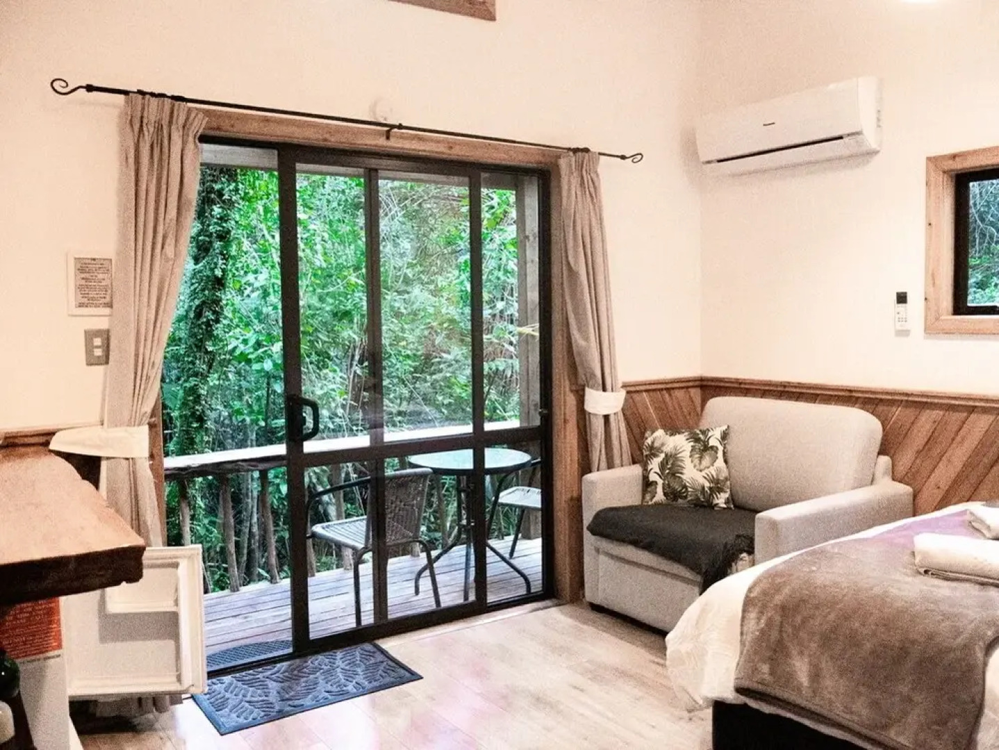 Te Nikau Retreat - Hostel