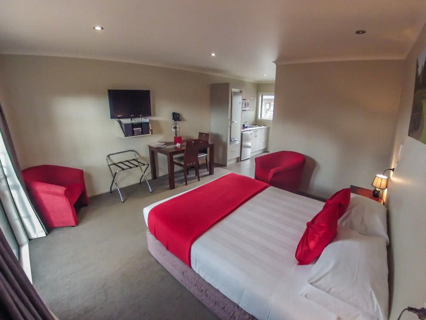 Albert Court Motor Lodge