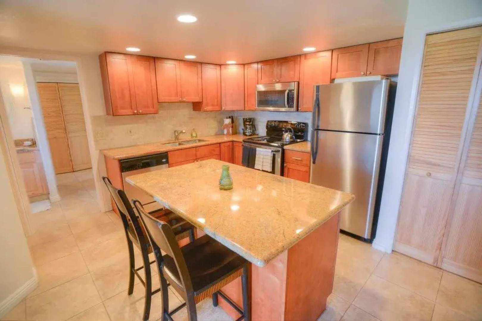 Maui Banyan by Castle Resorts & Hotels