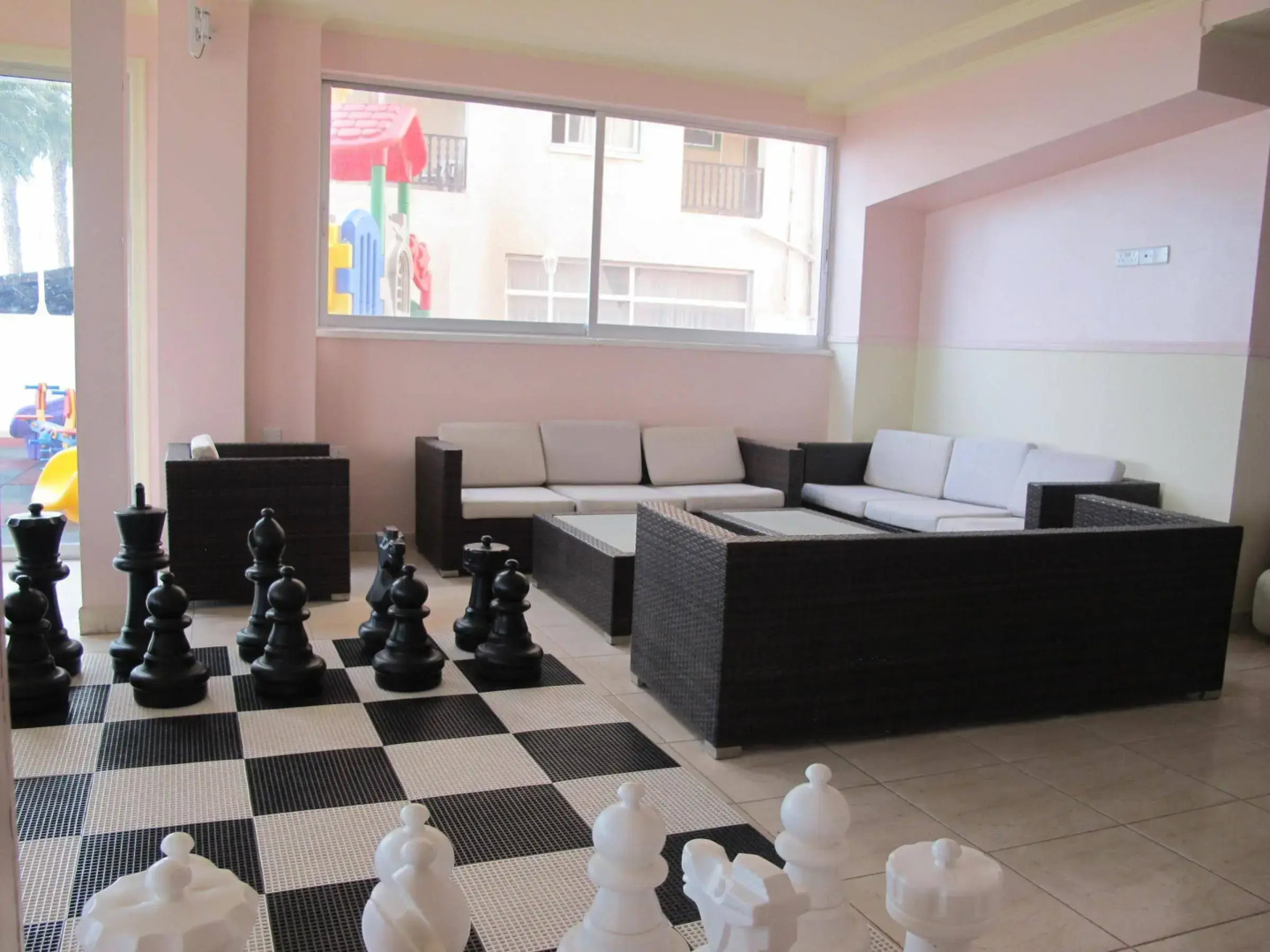 Flamingo Beach Hotel