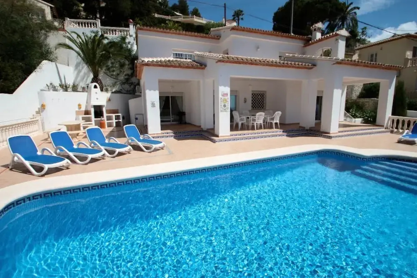 Suerte - sea view villa with private pool in Moraira