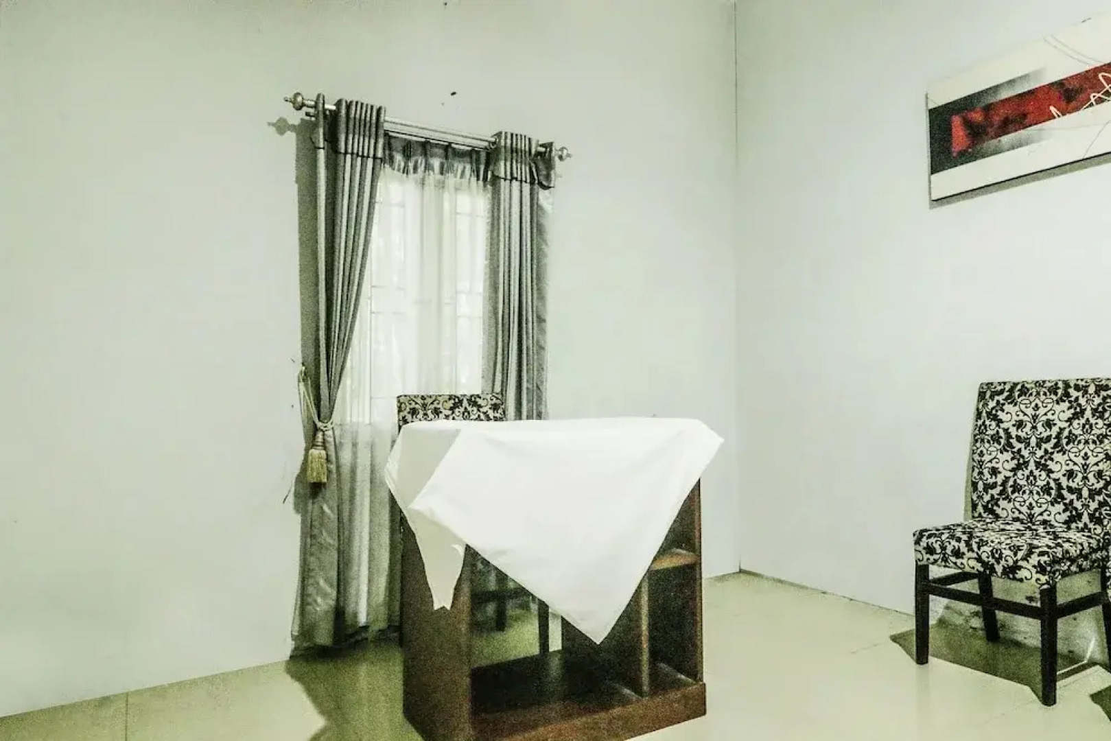 OYO 90490 Hotel Nyi Rindang