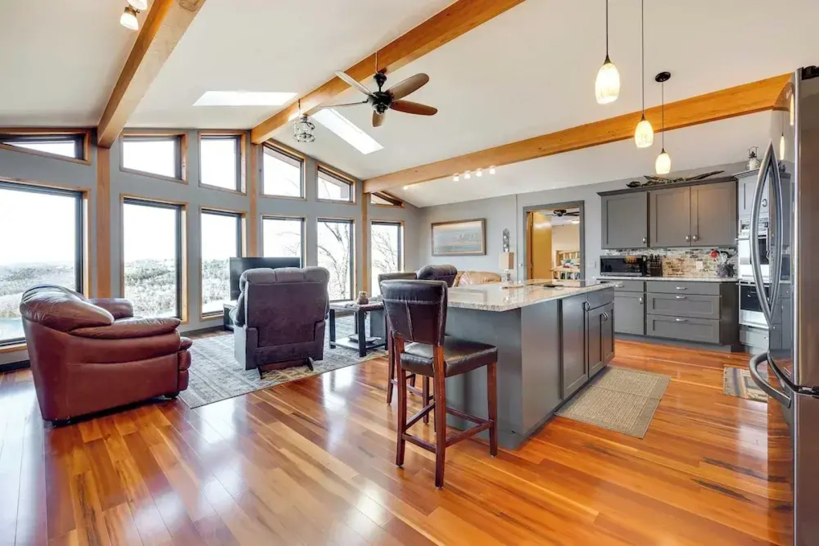 Eureka Springs Vacation Rental Near Beaver Lake!