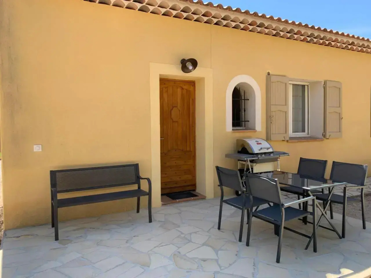 Studio au Pied de la ste Victoire