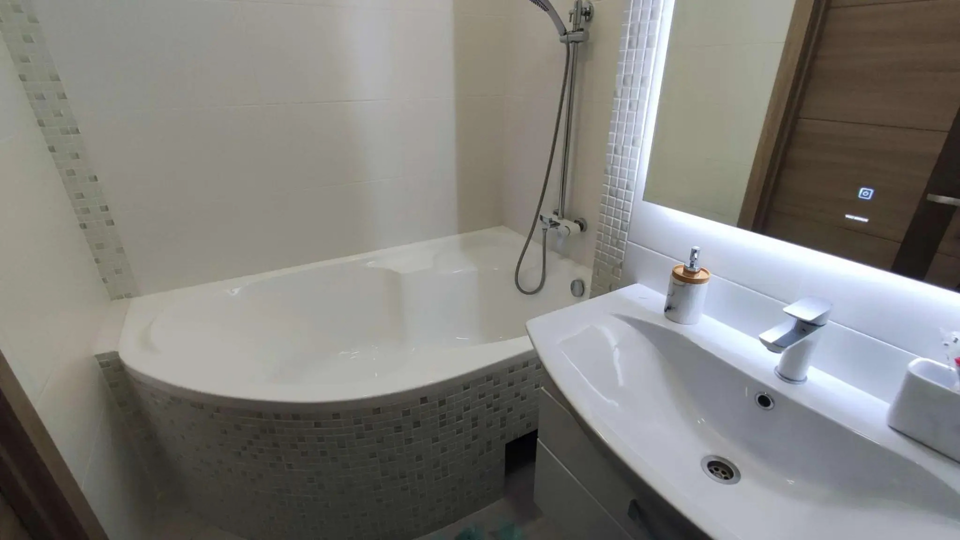 Апартаменты на улице Новосёлки 2