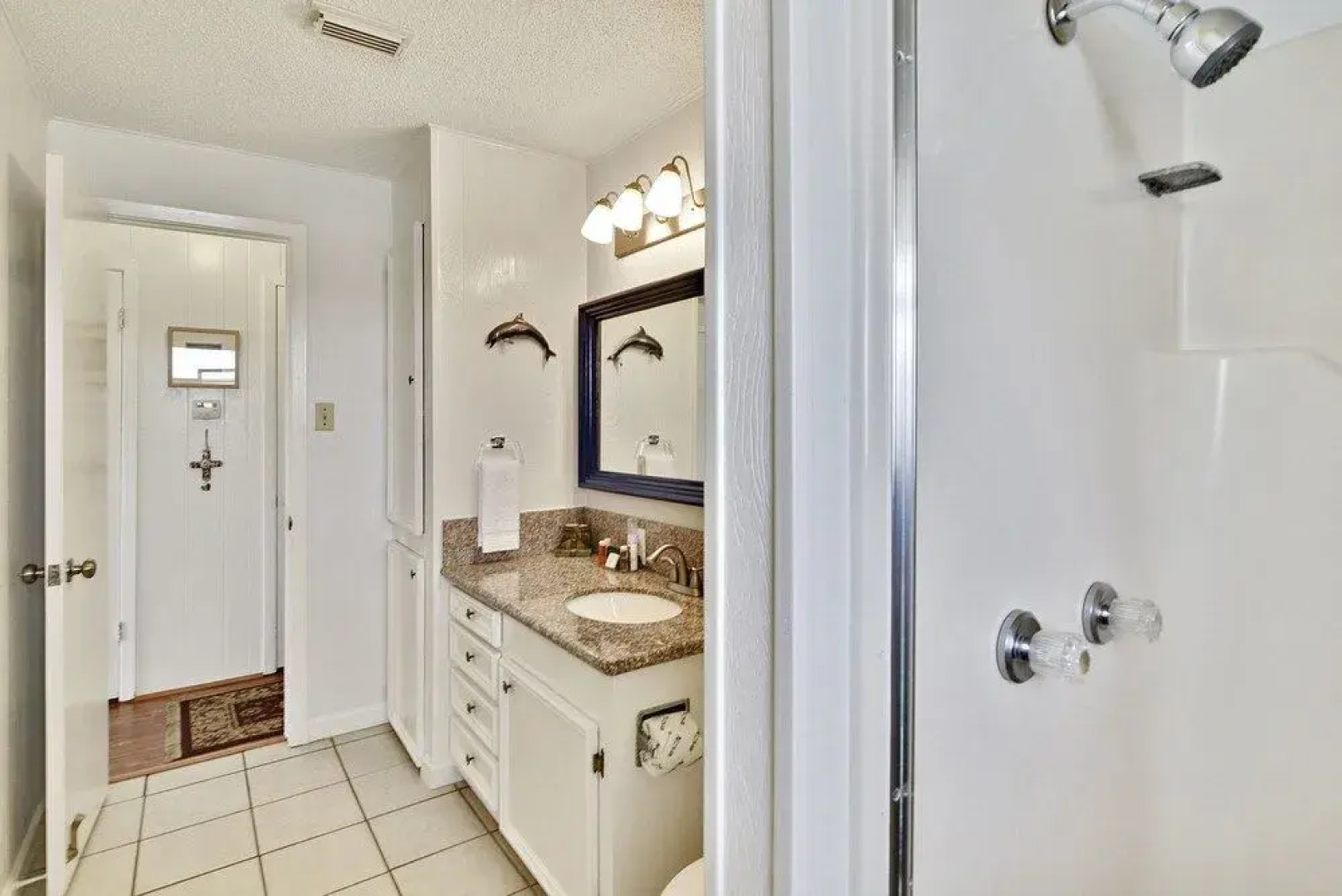 Prager Bay View by RedAwning