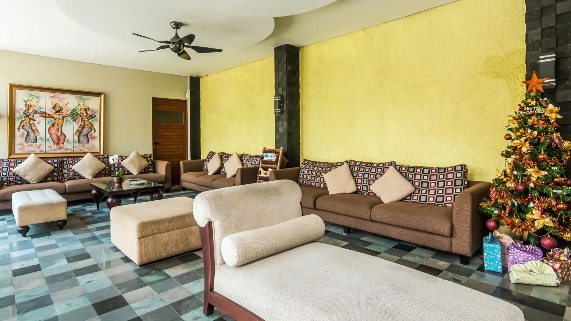 ZEN Premium Seminyak Braban