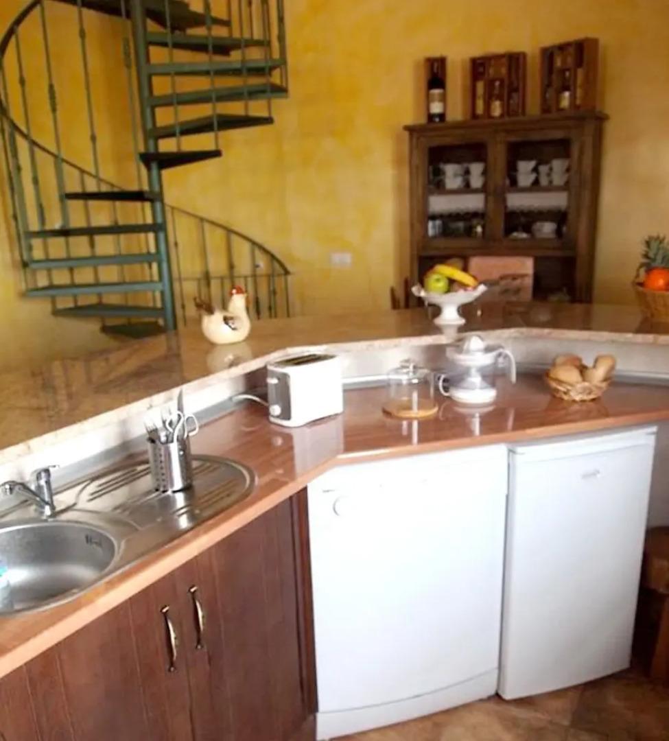 House With 5 Bedrooms in Daimiel , With Private Pool, Furnished Garden