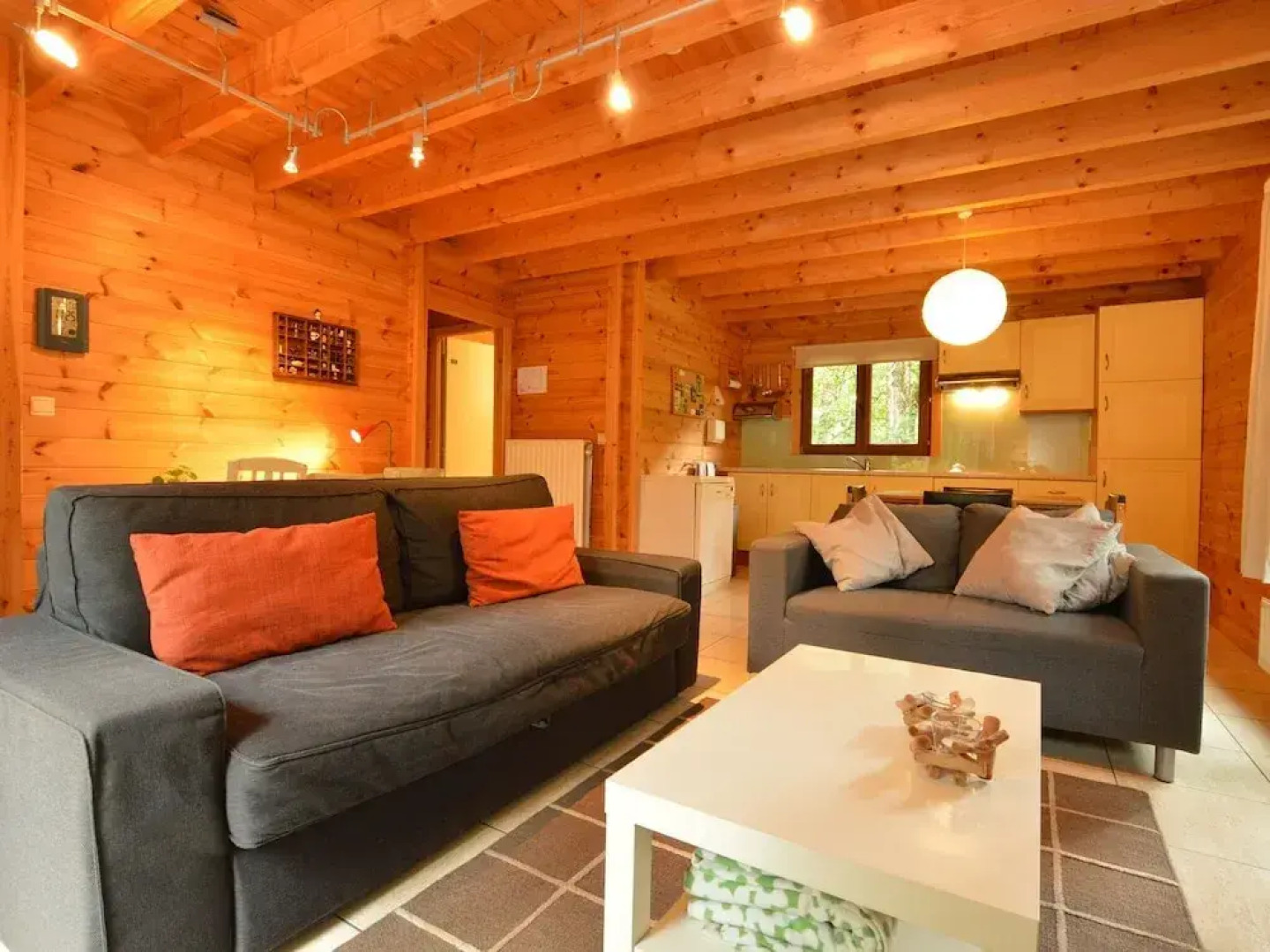 Attractive Wooden Holidayhome With Private Garden in a Natural Area
