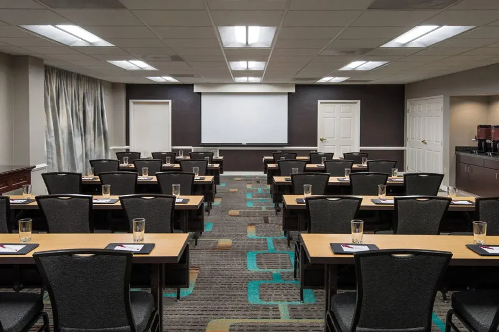 Sonesta ES Suites San Francisco Airport Oyster Point Waterfront