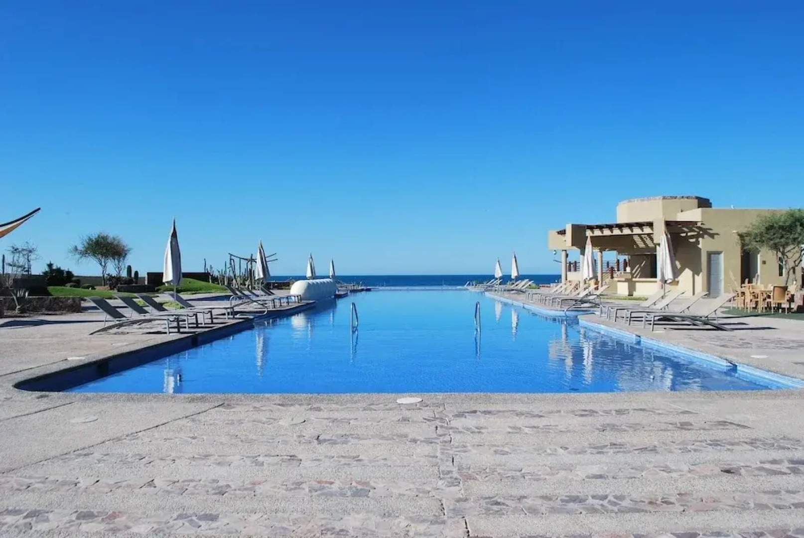 Encanto Living 0603 -3BR by Kivoya