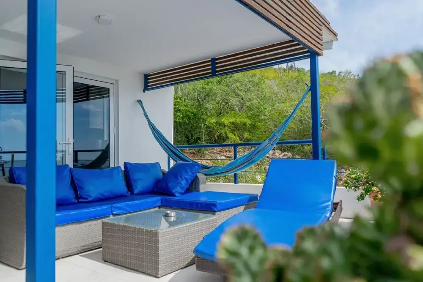 Westpunt Beach Apartments
