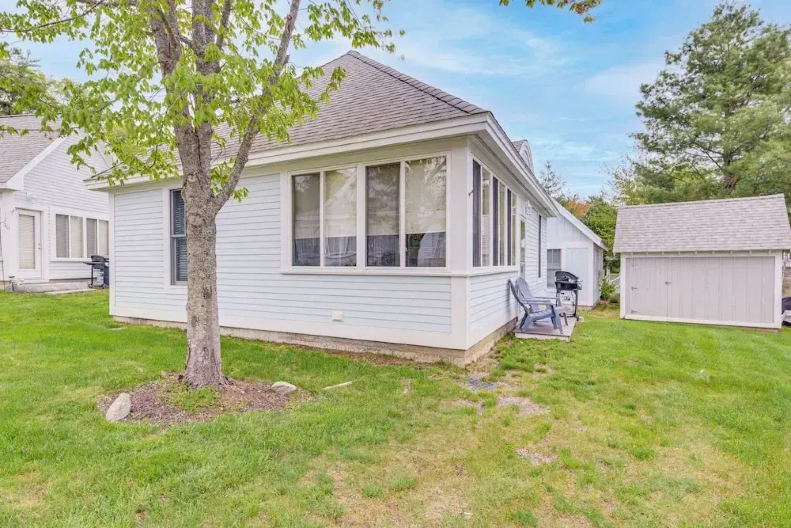 1 Mi to Moody Beach: Cottage w/ Pool Access!