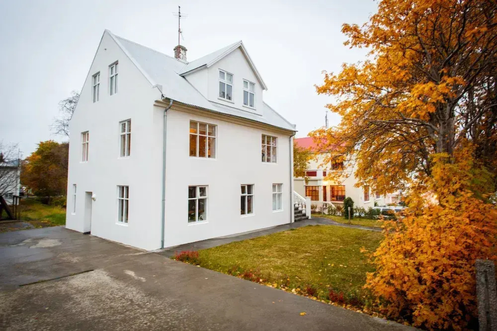 Akureyri Central House