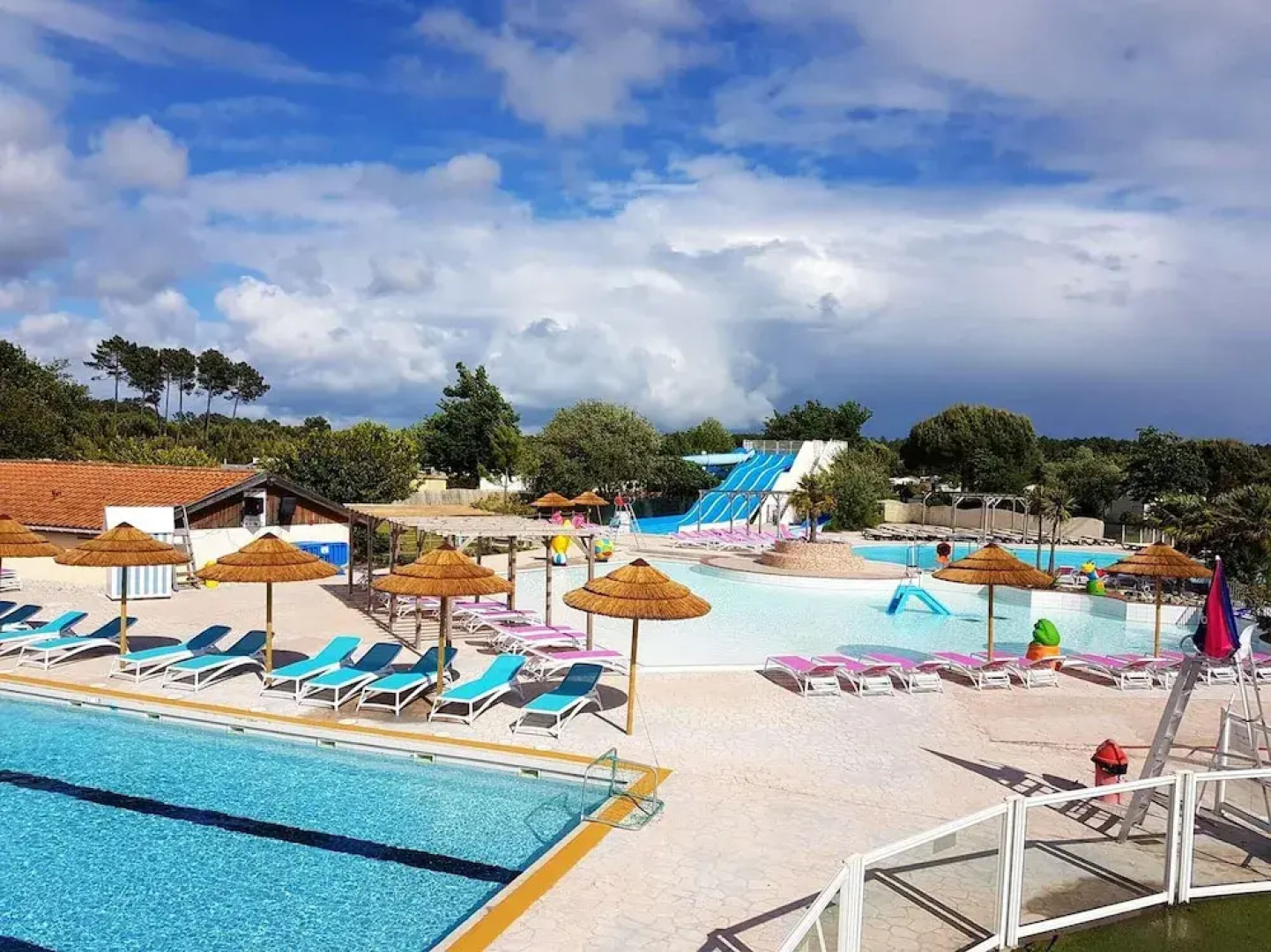 Property With 3 Bedrooms in Gastes, With Pool Access, Enclosed Garden