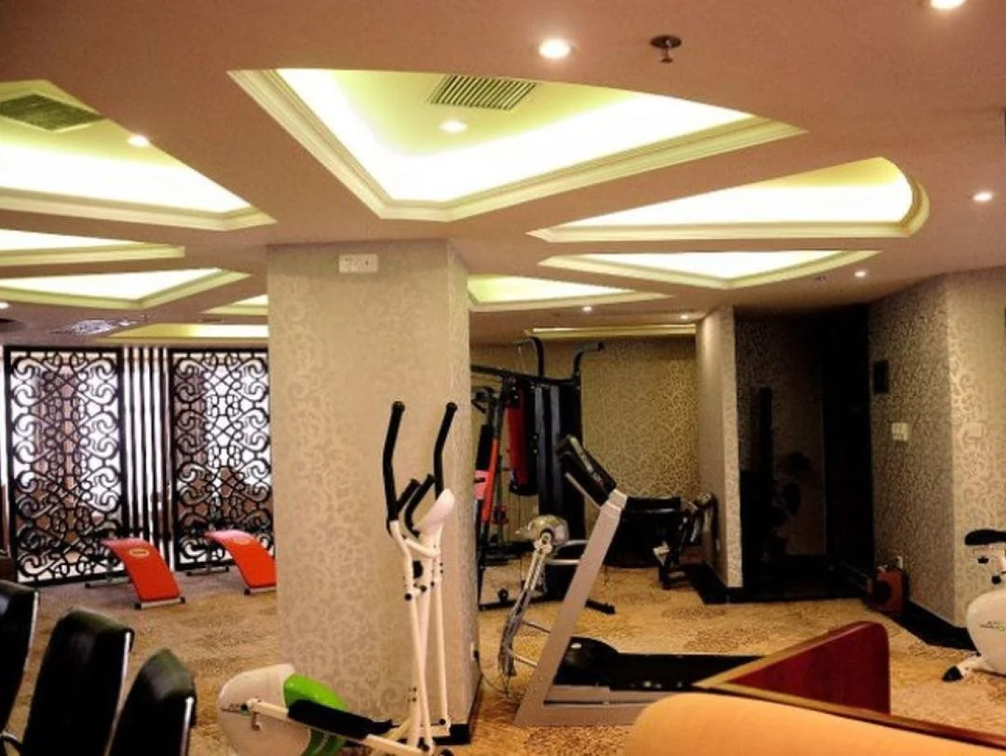 Manhatton Hotel Zhuhai