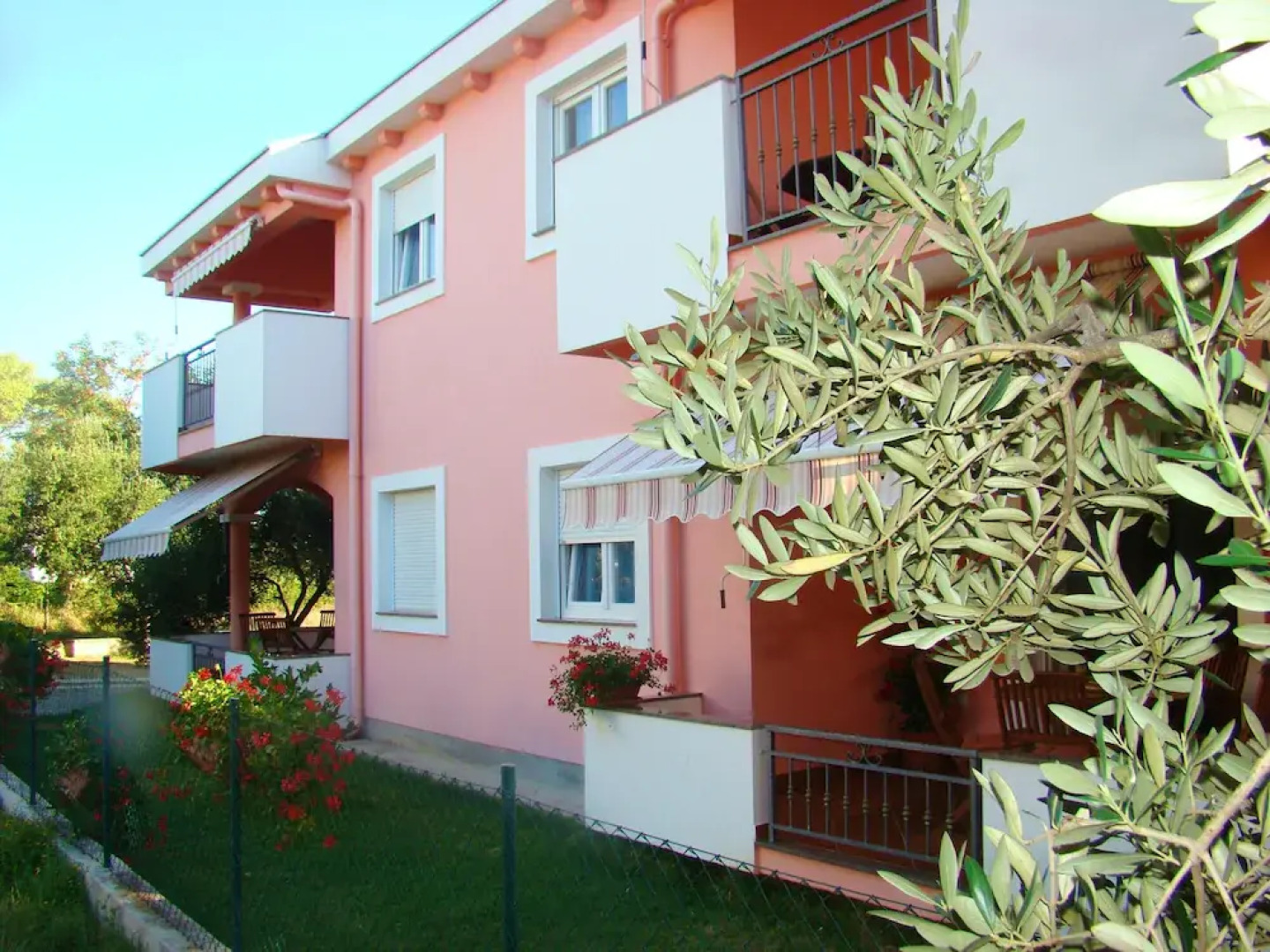 Apartments Villa Lucija