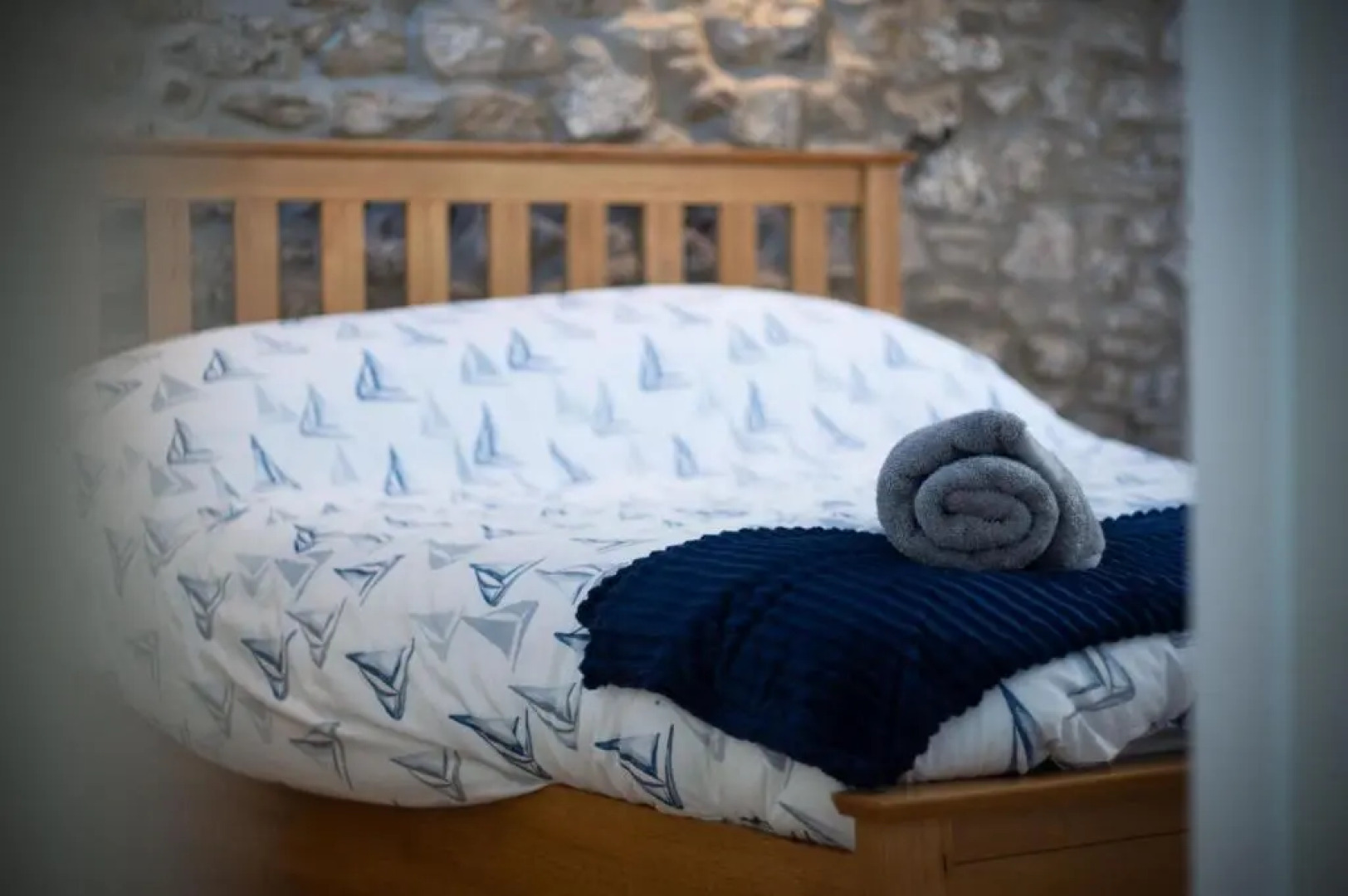 The Old Stables - 3 Bedroom Cottage - Angle