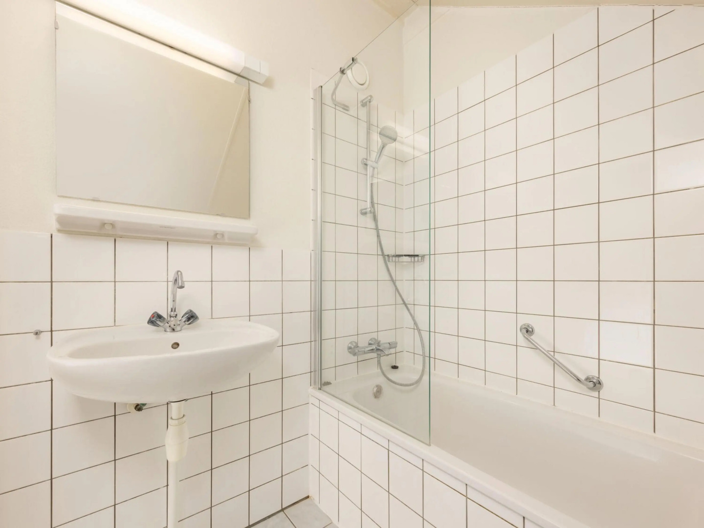 Bungalow in Veluwe Near Harderwijk