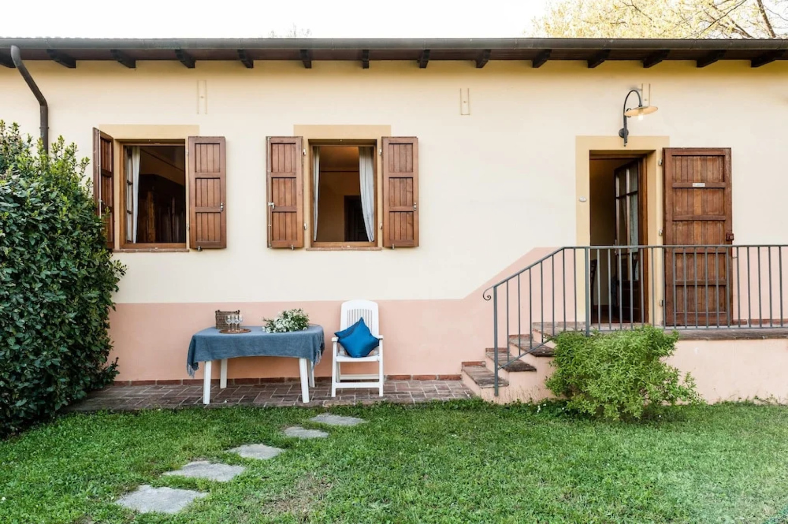 Apartment With 2 Bedrooms in Mencarini, With Shared Pool, Furnished Garden and Wifi Near the Beach