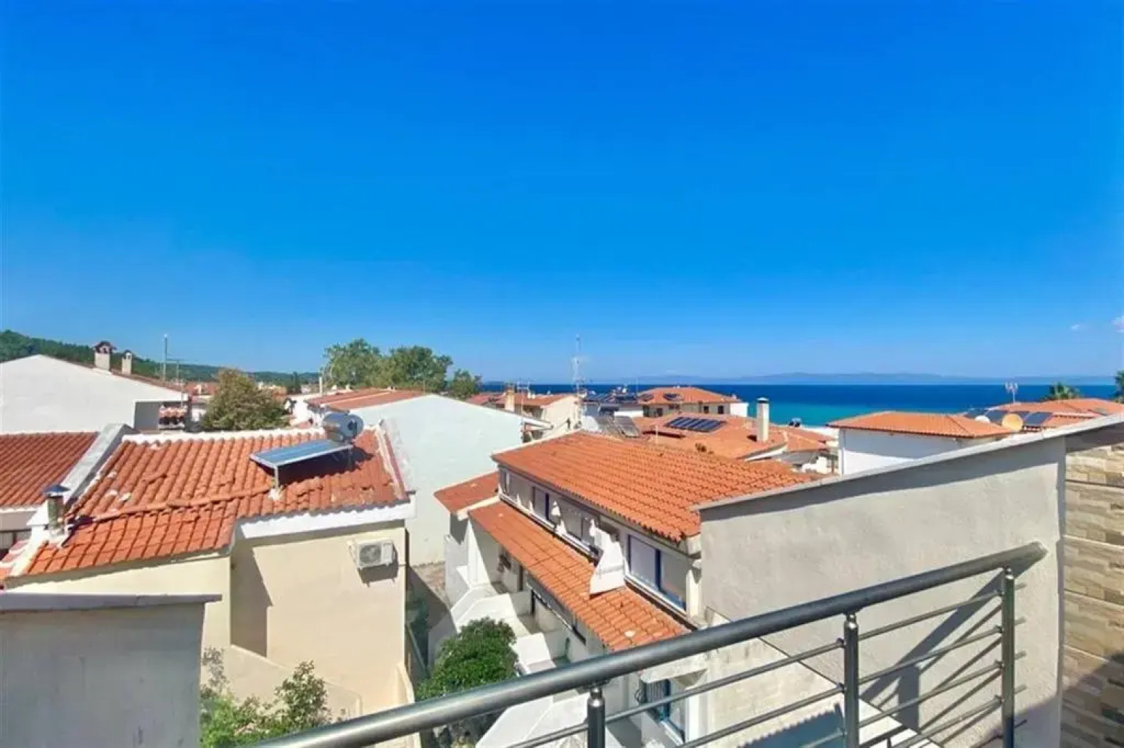 Boris House Polychrono