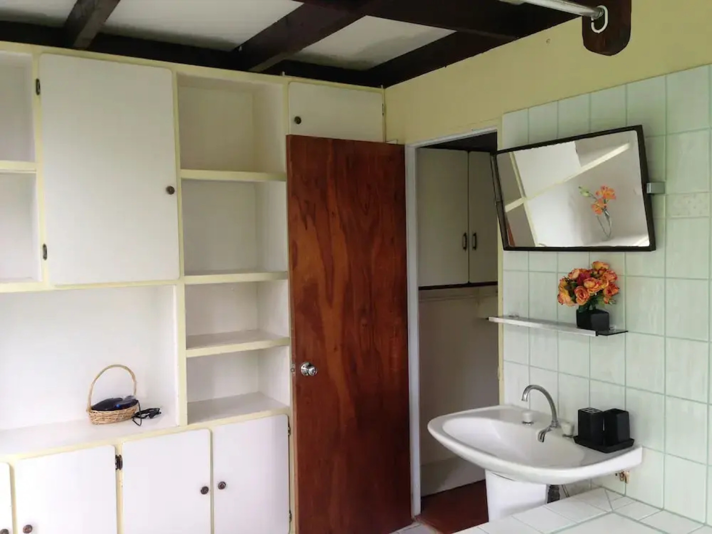 Eucalyptus Treehouse