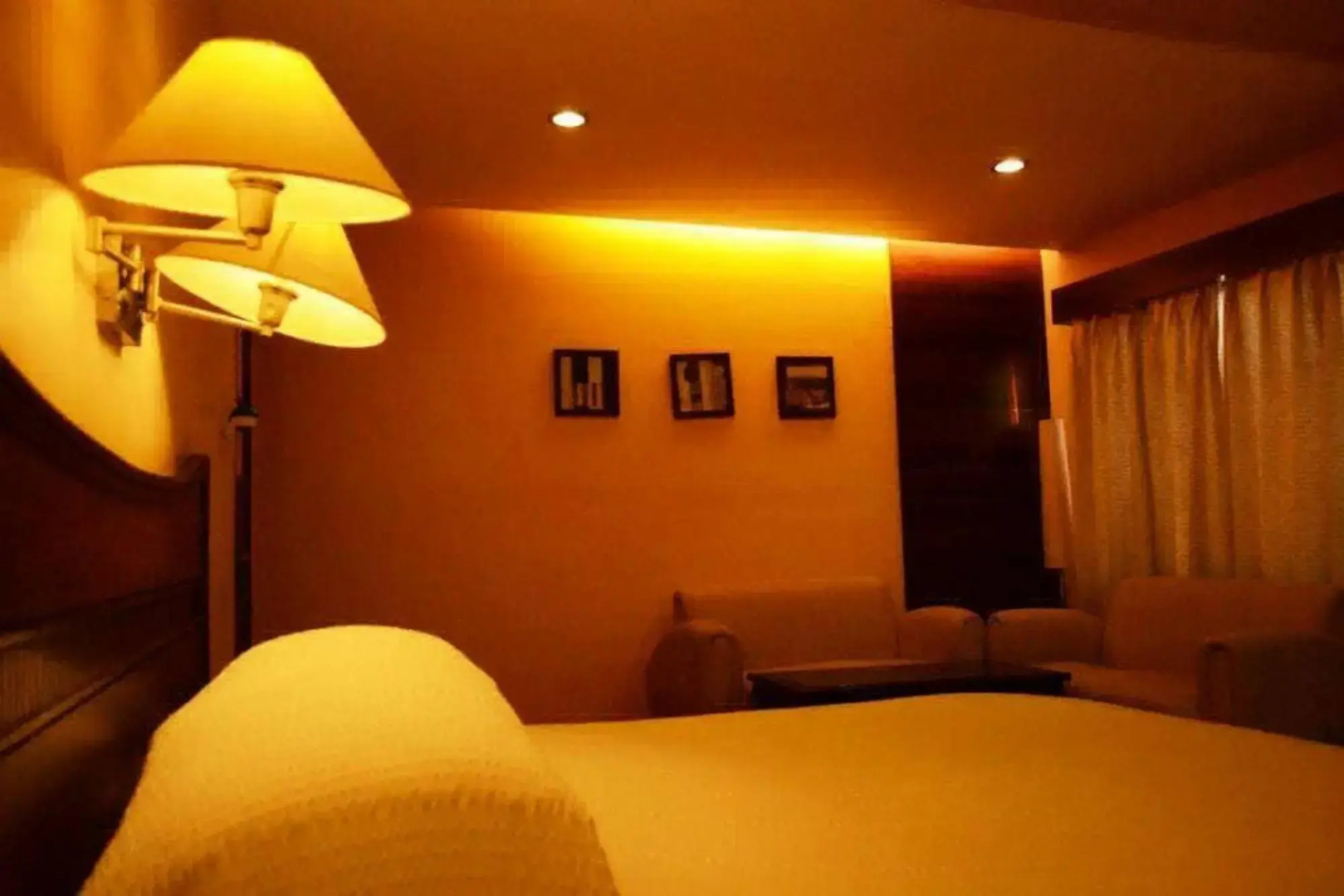 KF Hotel