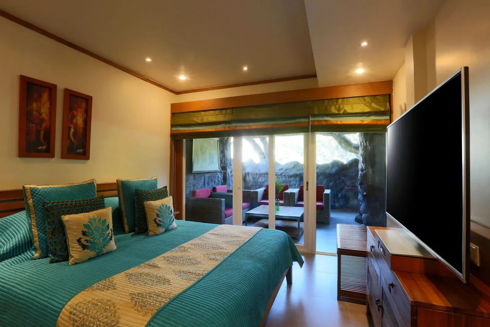 Brys Caves The Jungle Resort