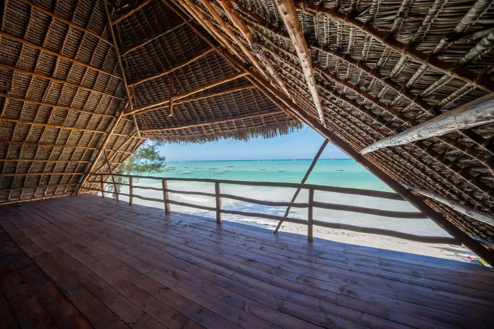 Beachfront Turtle House ZanzibarHouses