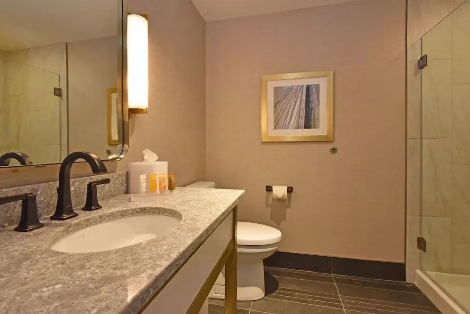 Tiverton Casino Hotel