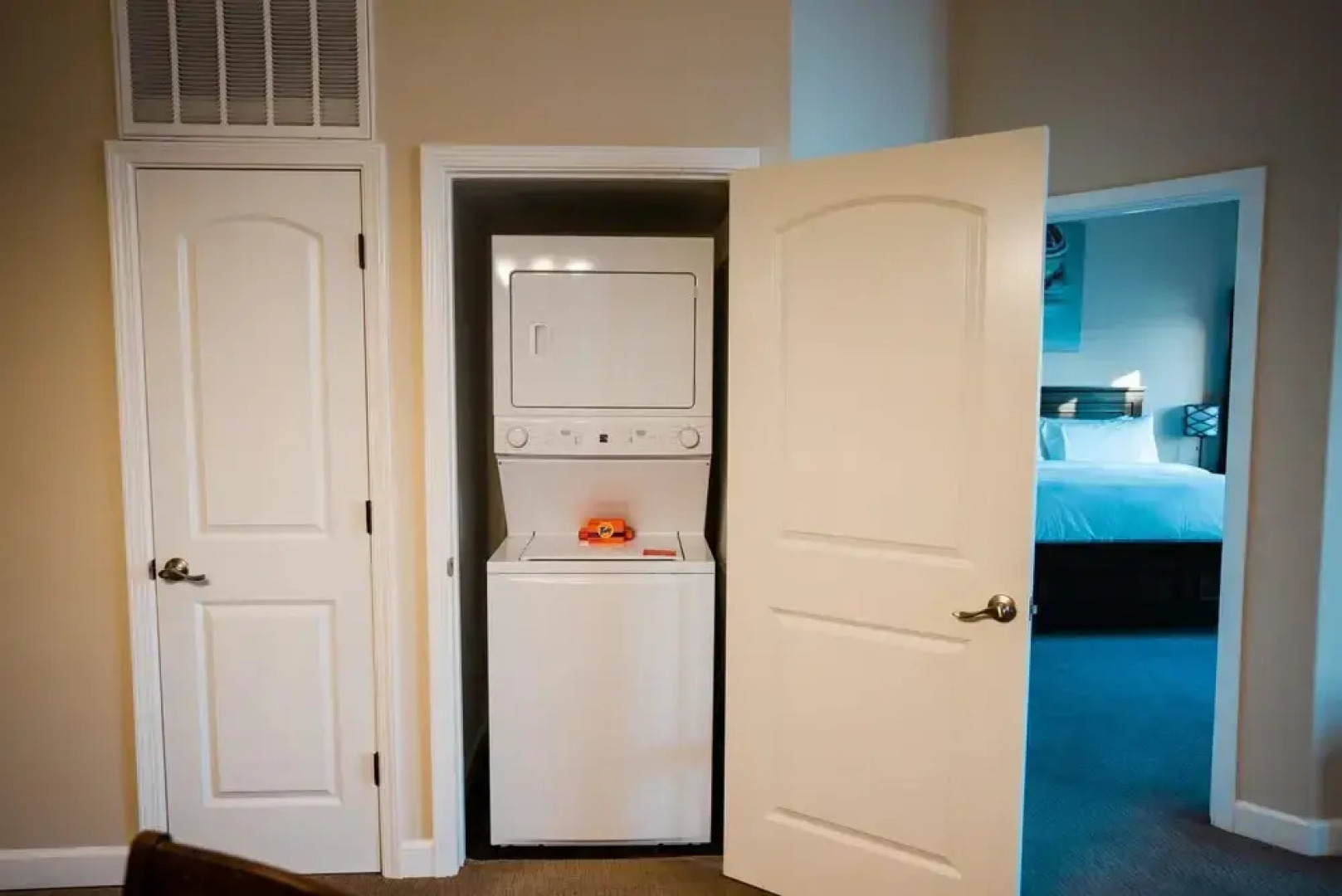 2 Bedroom Lake View Villa- 609