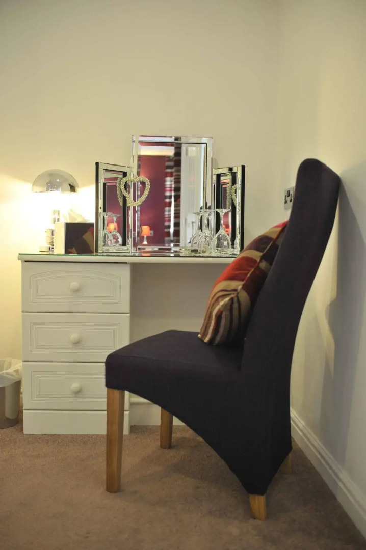 St John's Lodge (incl off-site health club)