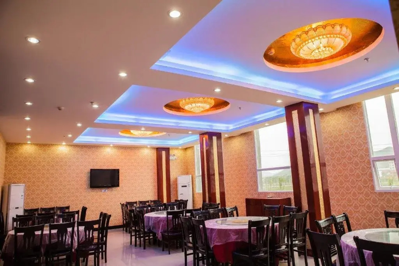 Wudangshan Jiale Business Hotel