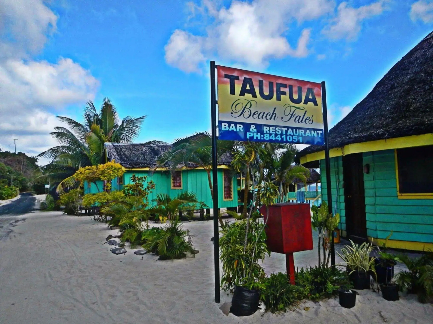 Taufua Beach Fales