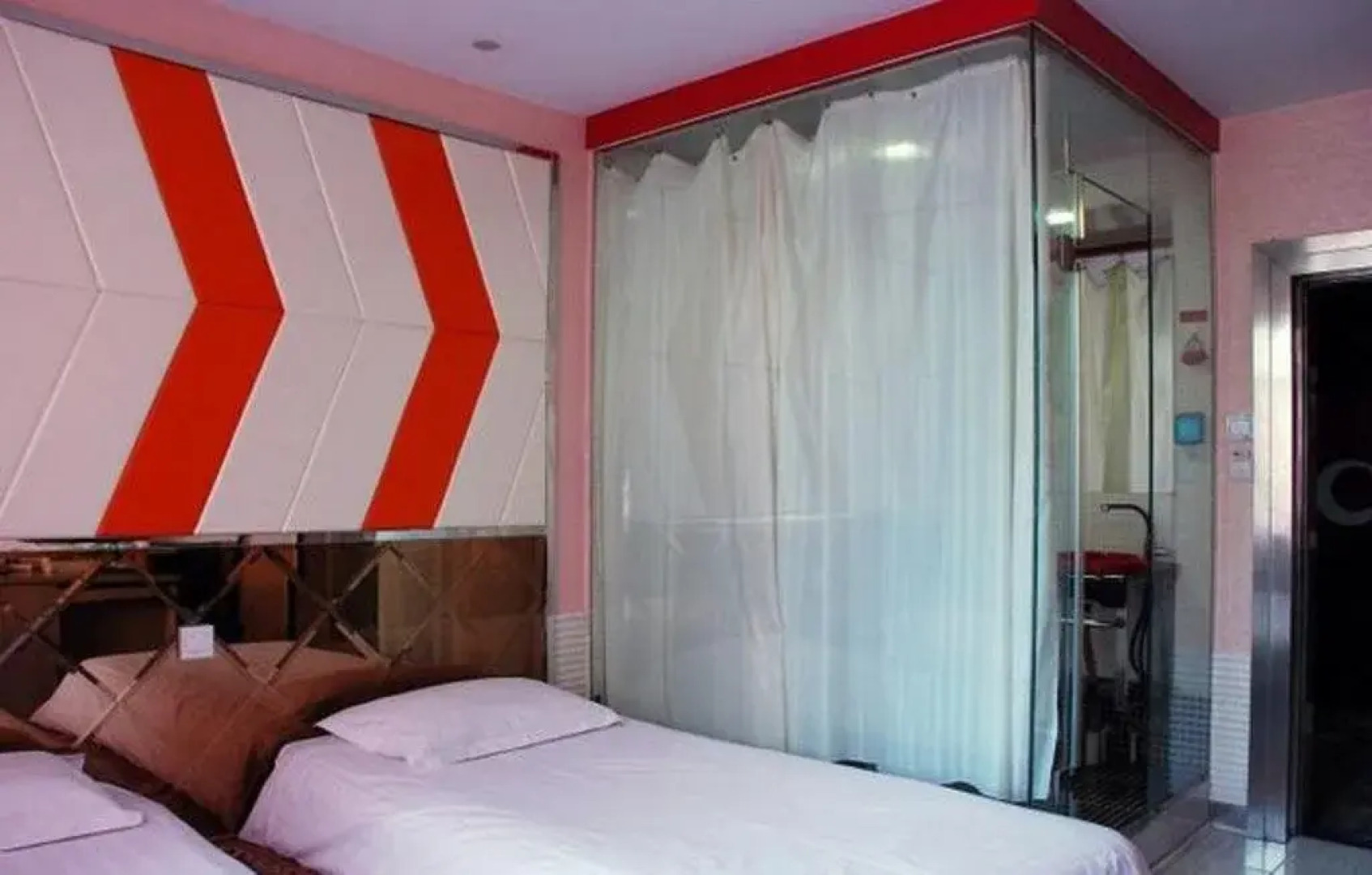 Mudanjiang Jingbo Renjia Hotel