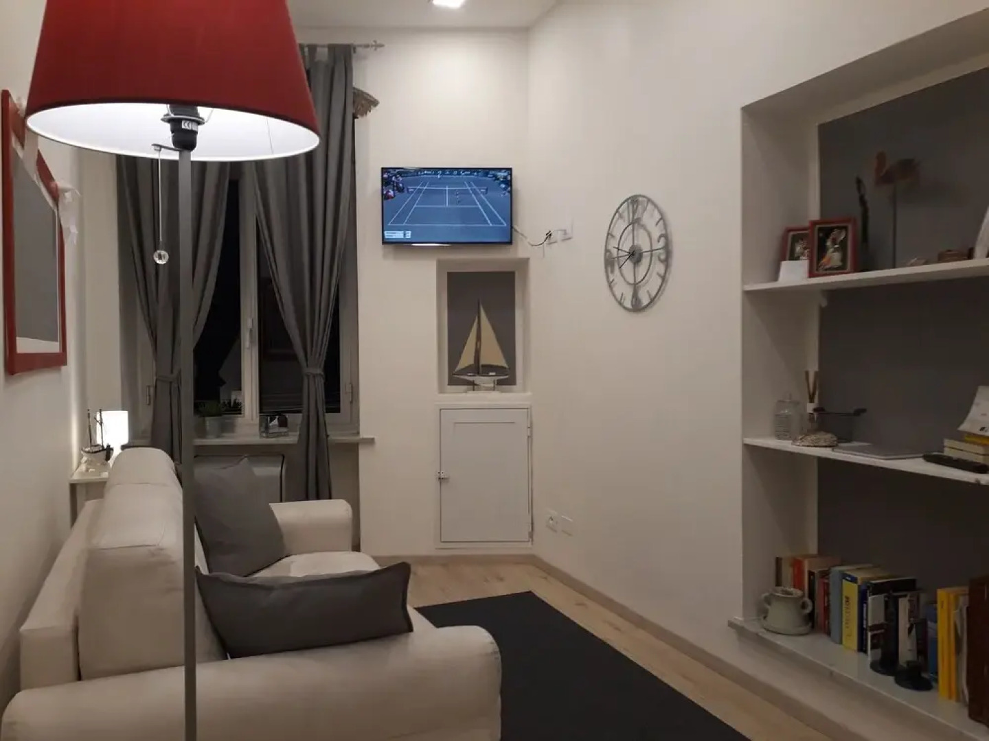 Piazzetta dei Consoli Apartment