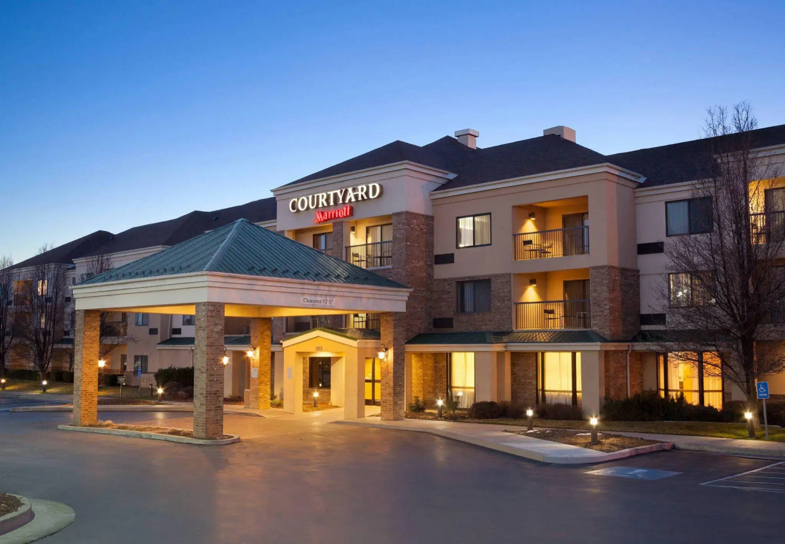 Courtyard by Marriott Layton