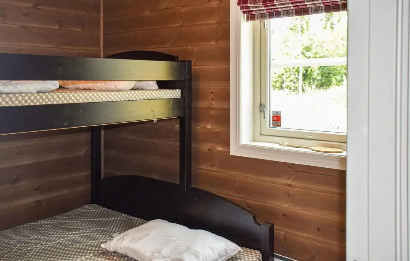 Stunning Home in Eggedal With Wifi and 4 Bedrooms