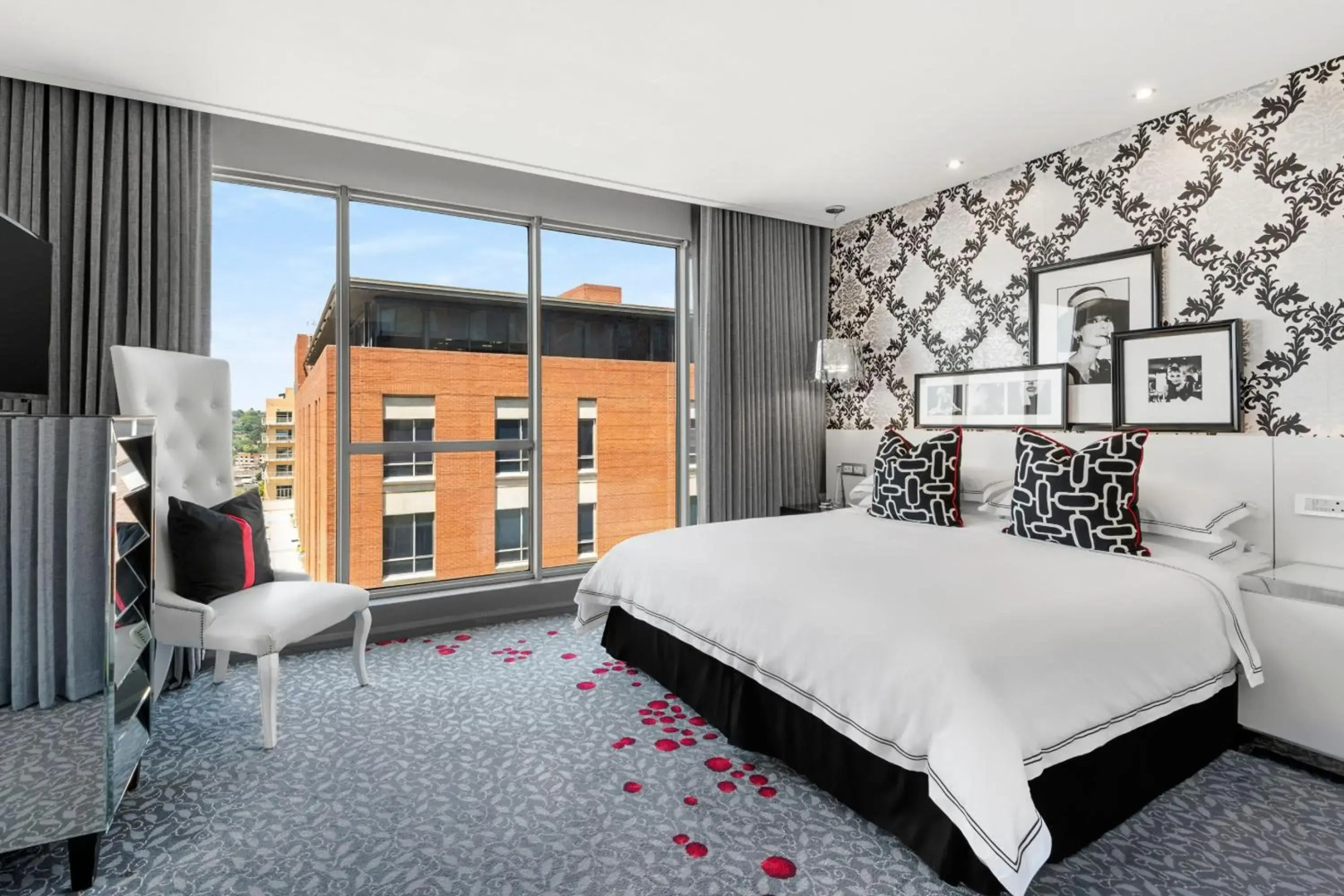 Protea Hotel Fire & Ice by Marriott JHB Melrose Arch