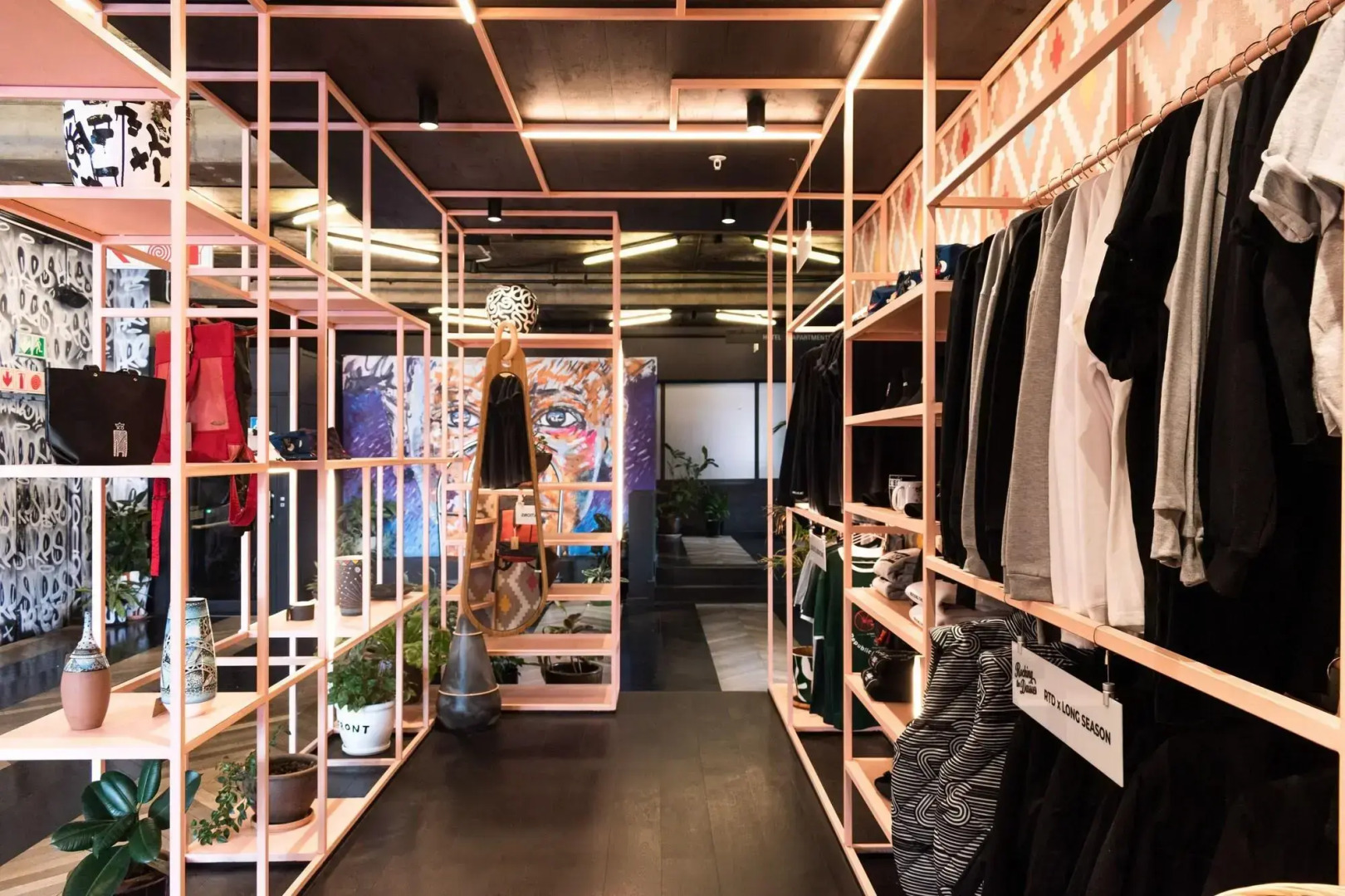 Hallmark Hotel by BON Hotels