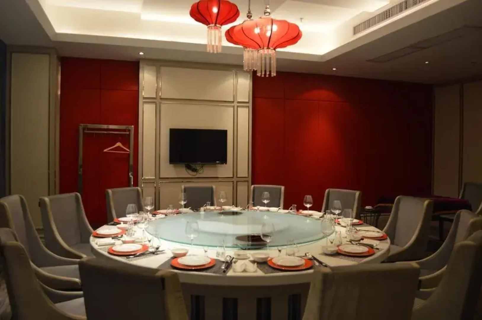 Yichang Riverside No 1 Hotel