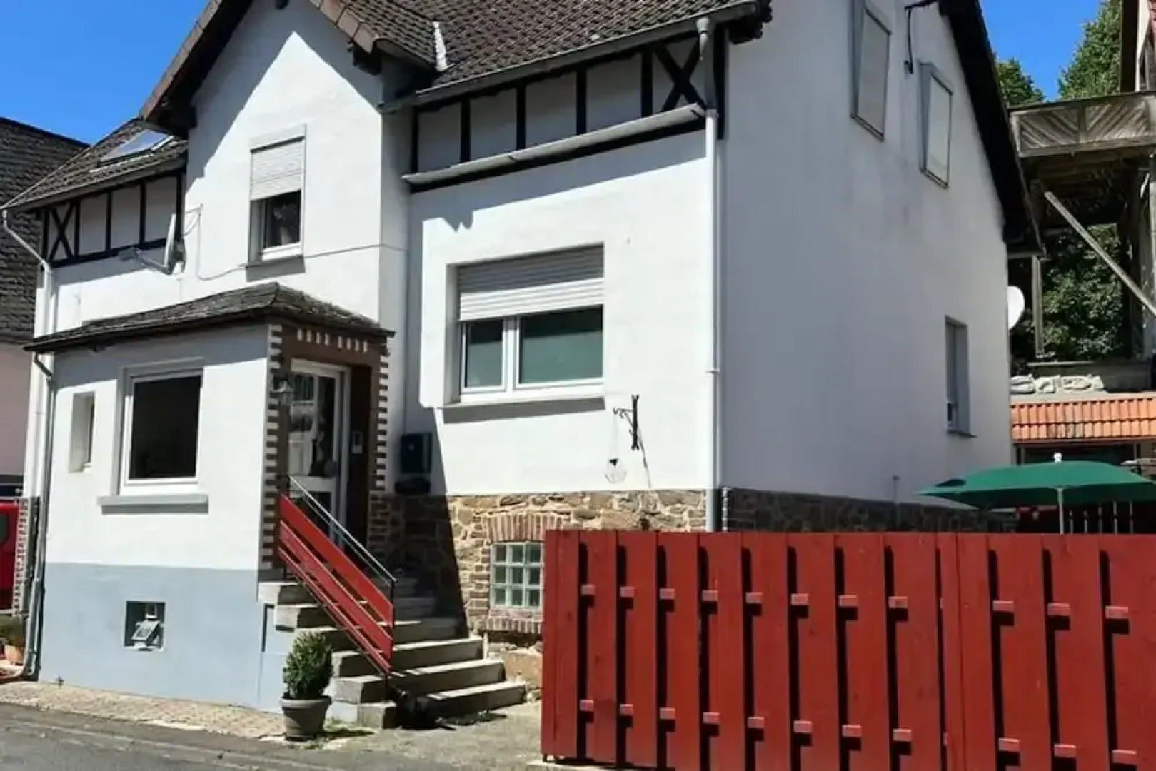 Wohnung in Brilon mit Kleinem Garten