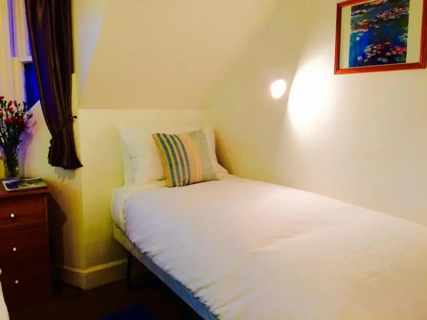 Rowantreebank Bed and Breakfast