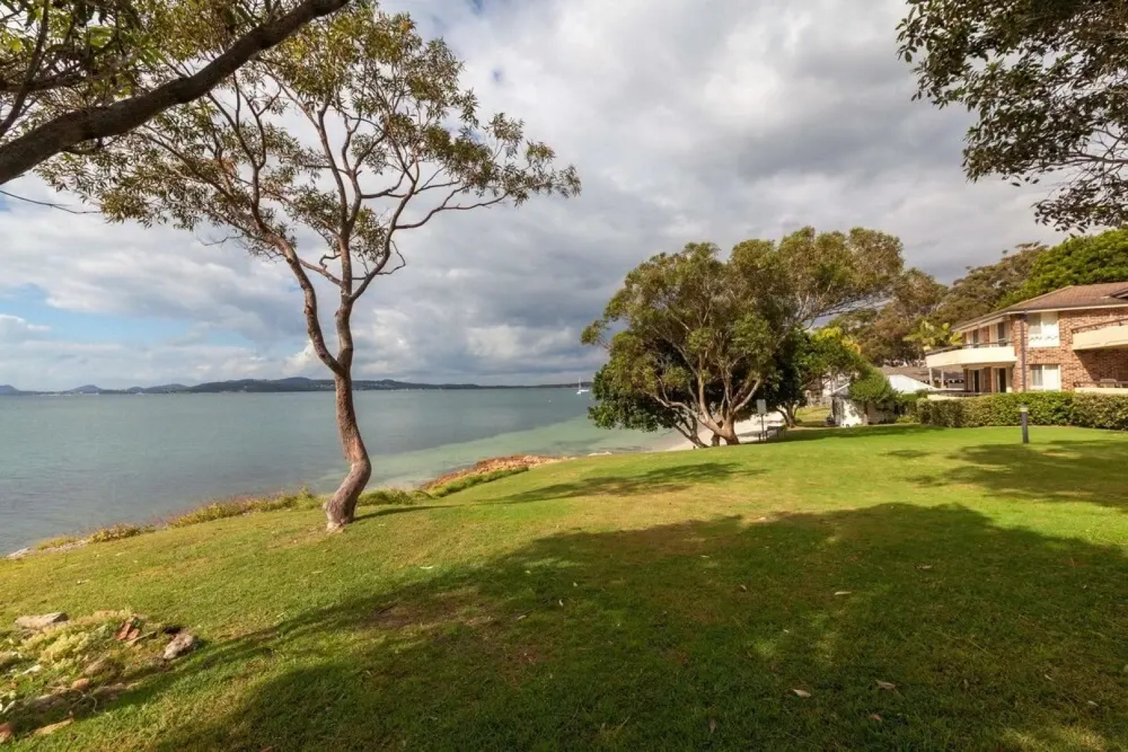 The Peninsula, Unit 5, 111 Soldiers Point Road