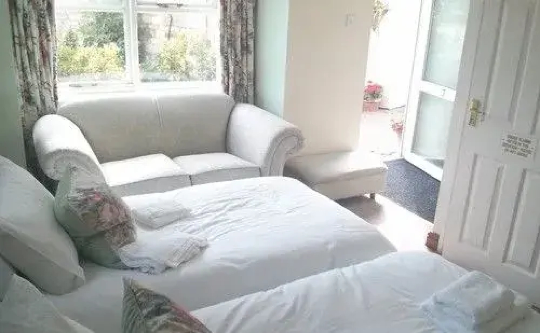 The Geese and Fountain