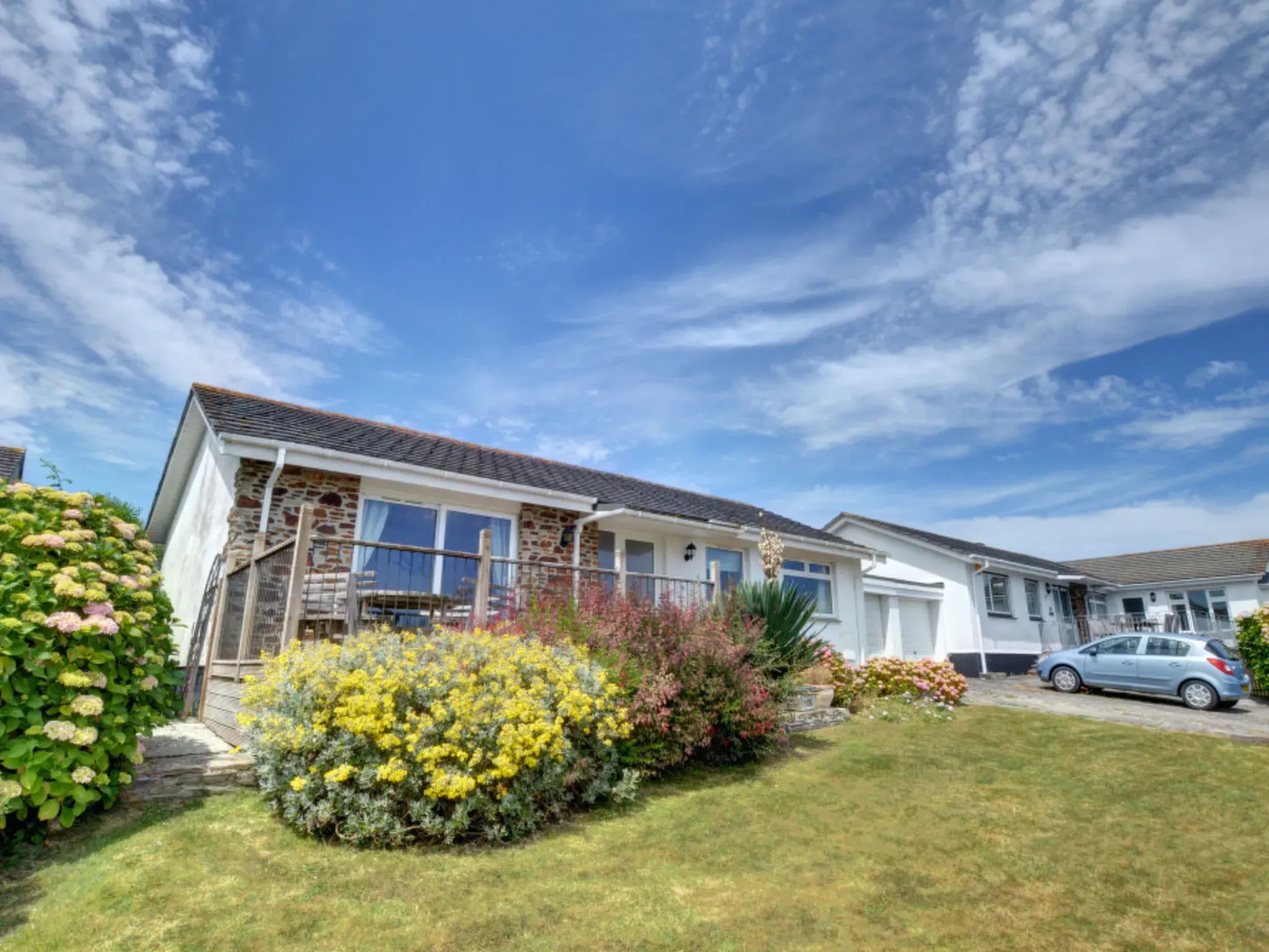 Holiday Home Bluejay